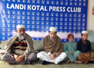 میرے بھائی بے گناہ ہے، اگر کوئی جرم کیا ہے تو عدالت میں پیش کیاجائے: عبد الرازق شینواری