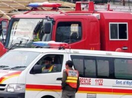 Two police guarding polio workers killed in Mardan, KPK