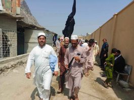Porters staged Protest at Torkham border
