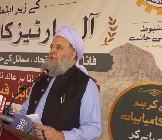 Ex-Fata leaders, traders reject federal taxes, demand peace and reopening of Torkham border